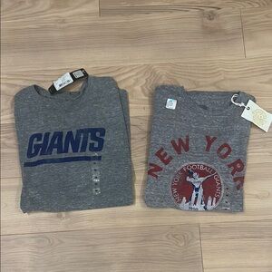 TWO Retro Sport New York Giants Tees- Size M
